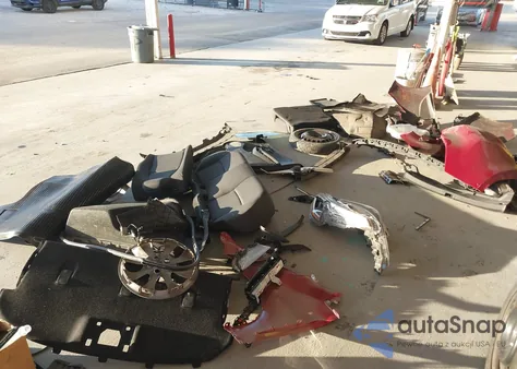 2024 Toyota Corolla Le из США, поврежденный, VIN 5YFB4MDE6RP138932